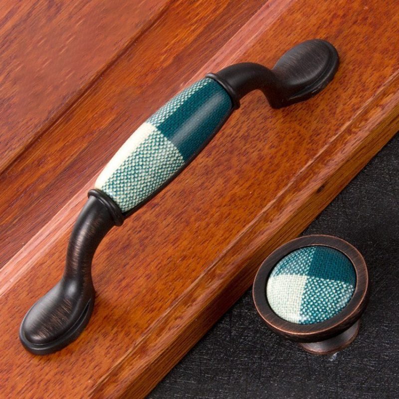 Vintage Style Art Deco Cabinet Handles & Drawer Knobs