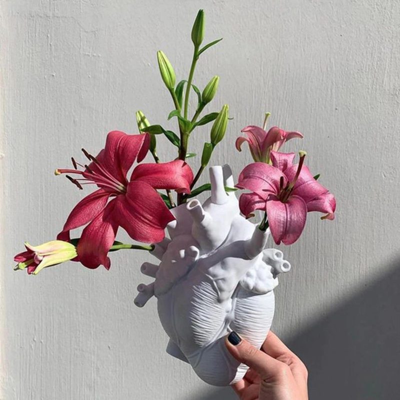 Vase-Anatomical Heart Flowers Vase Novelty Decorative Vase
