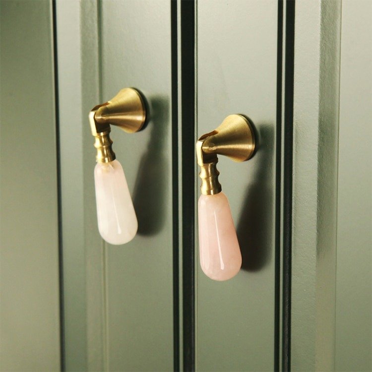 Drawer Knobs Crystal Teardrop Design — White & Pink, Natural Crystal Crystal Cabinet Drawer Knobs