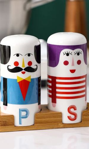 Happy Couple Clown Figures Salt & Pepper Shakers Set of 2