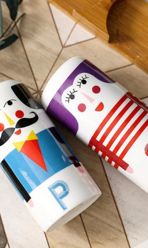 Happy Couple Clown Figures Salt & Pepper Shakers Set of 2