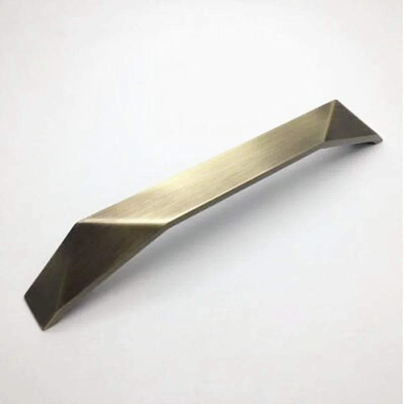 Antique Brass 192mm