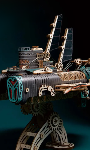 Futuristic Steampunk Airship Model Kit — 25cm, Wood & Metallic Paper