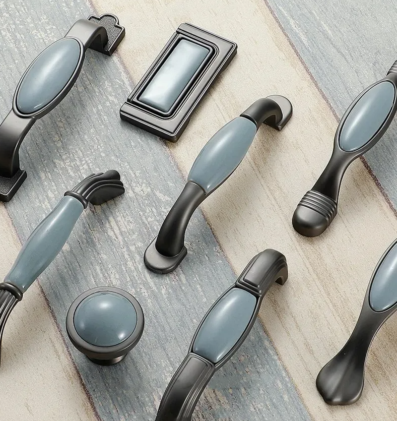 Art Deco Cabinet Handles & Drawer Knobs