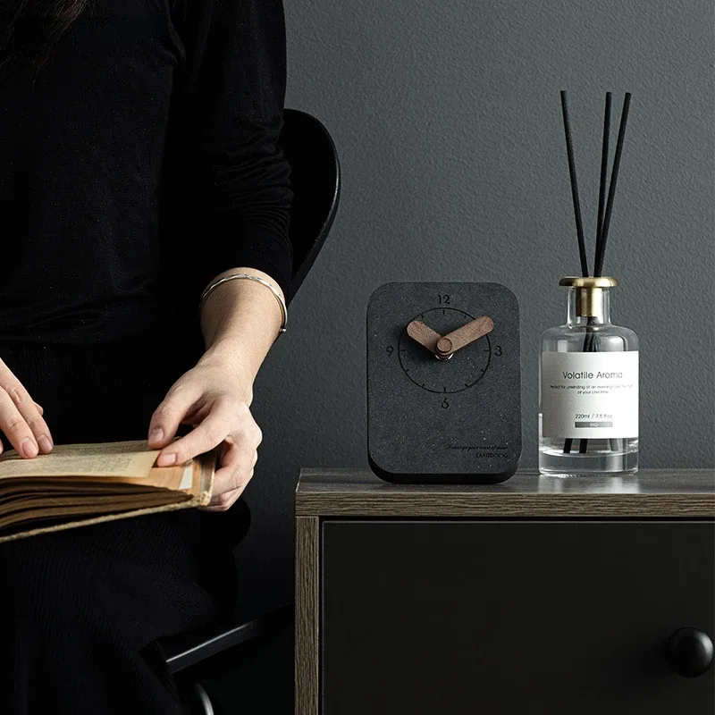 Time Brick Novelty Designer Desk Clock Minimalist Clock Time Brick Novelty Designer Desk Clock Minimalist Design