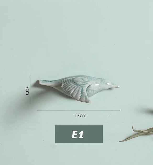 E1