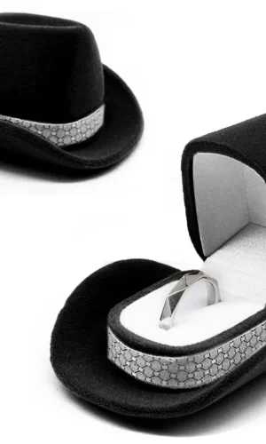 Cowboy Hat Single Ring Box — Novelty Jewellery Gift Box