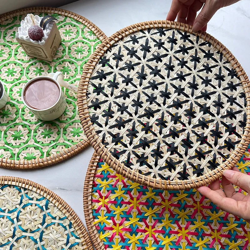 Placemat-Hand Woven Round Rattan Table Mats for Dining Room