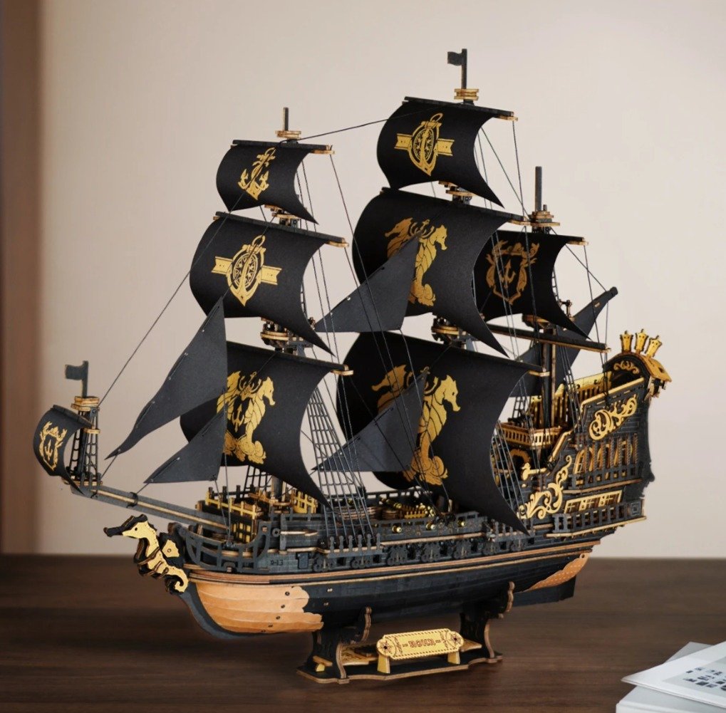 Baroque Pirate Ship Model Kit