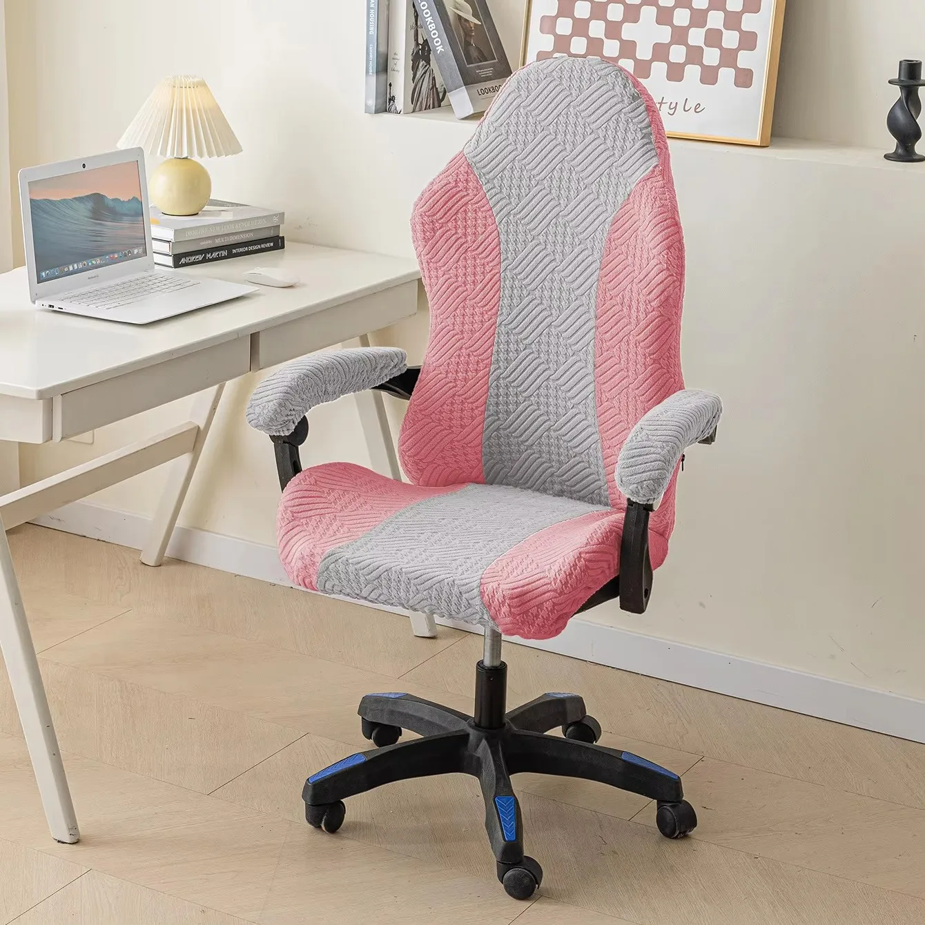 Pink and LightGray