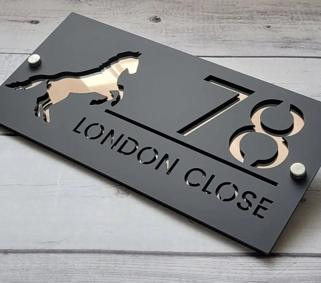 Custom made to order Letterbox & House Numbers Signs with majestic horse